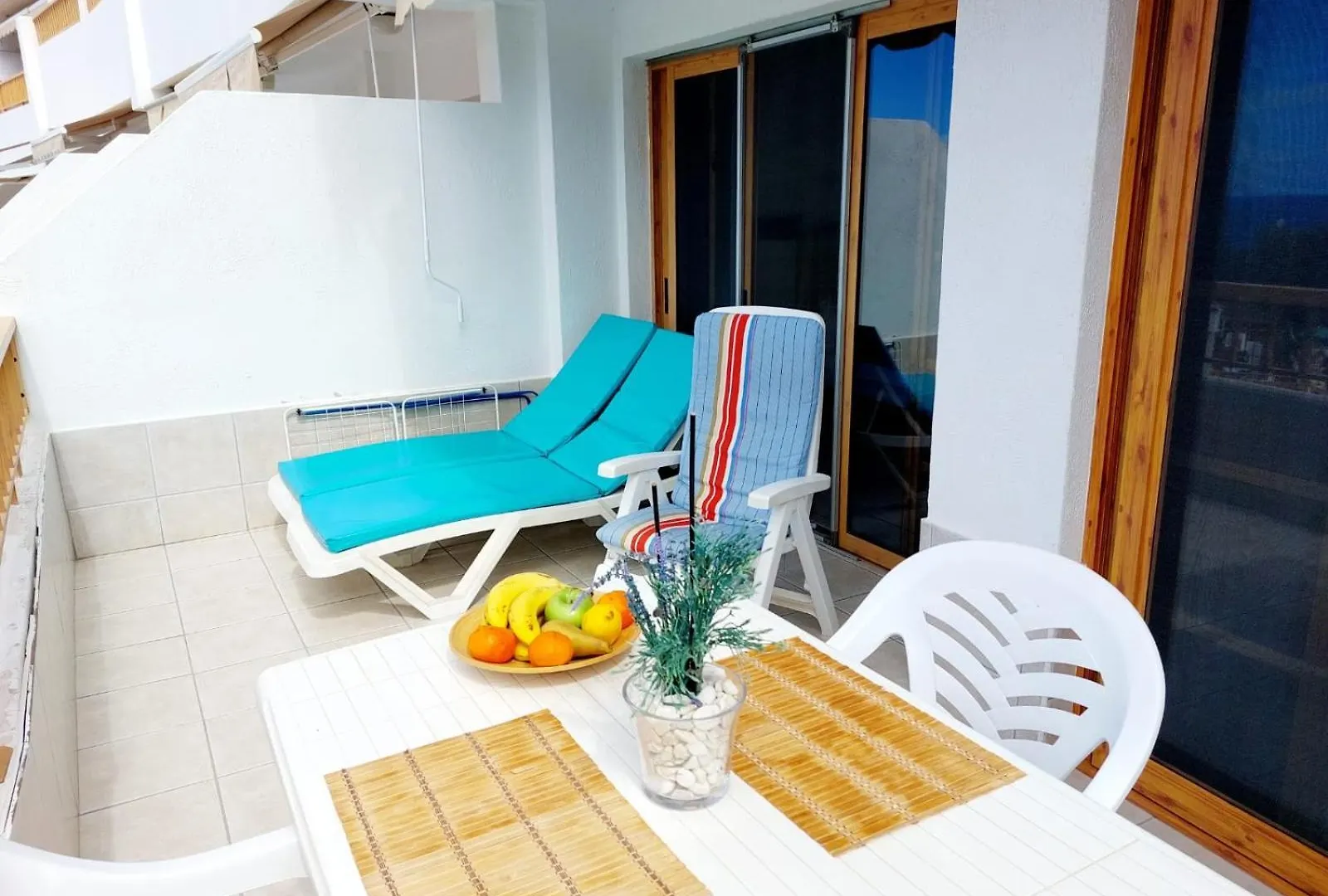 First Line Los Geranios Ocean View Apartment Air Conditioned 50 M From La Pinta Beach أذيخي إسبانيا